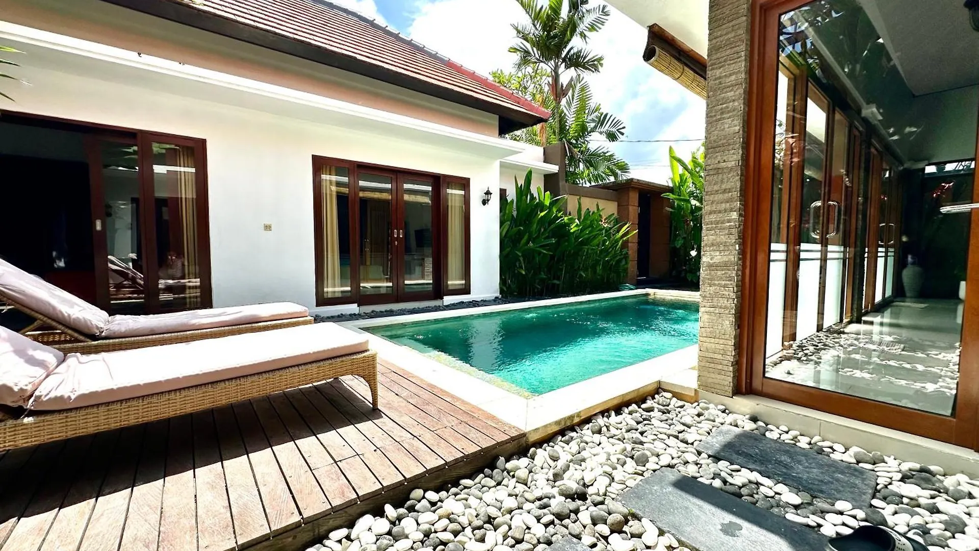 Villa Searenity Seminyak 0*, Seminyak (Bali)